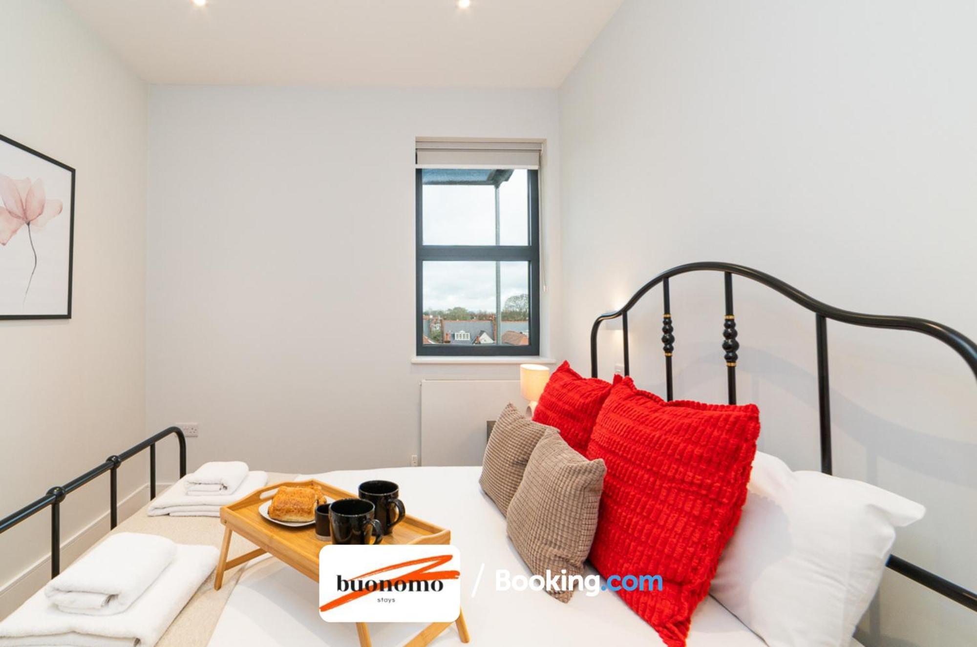 Two Bedroom Apartment At Buonomo Stays Short Lets & Serviced Accommodation Close To Wimbledon Tennis Courts 런던 외부 사진