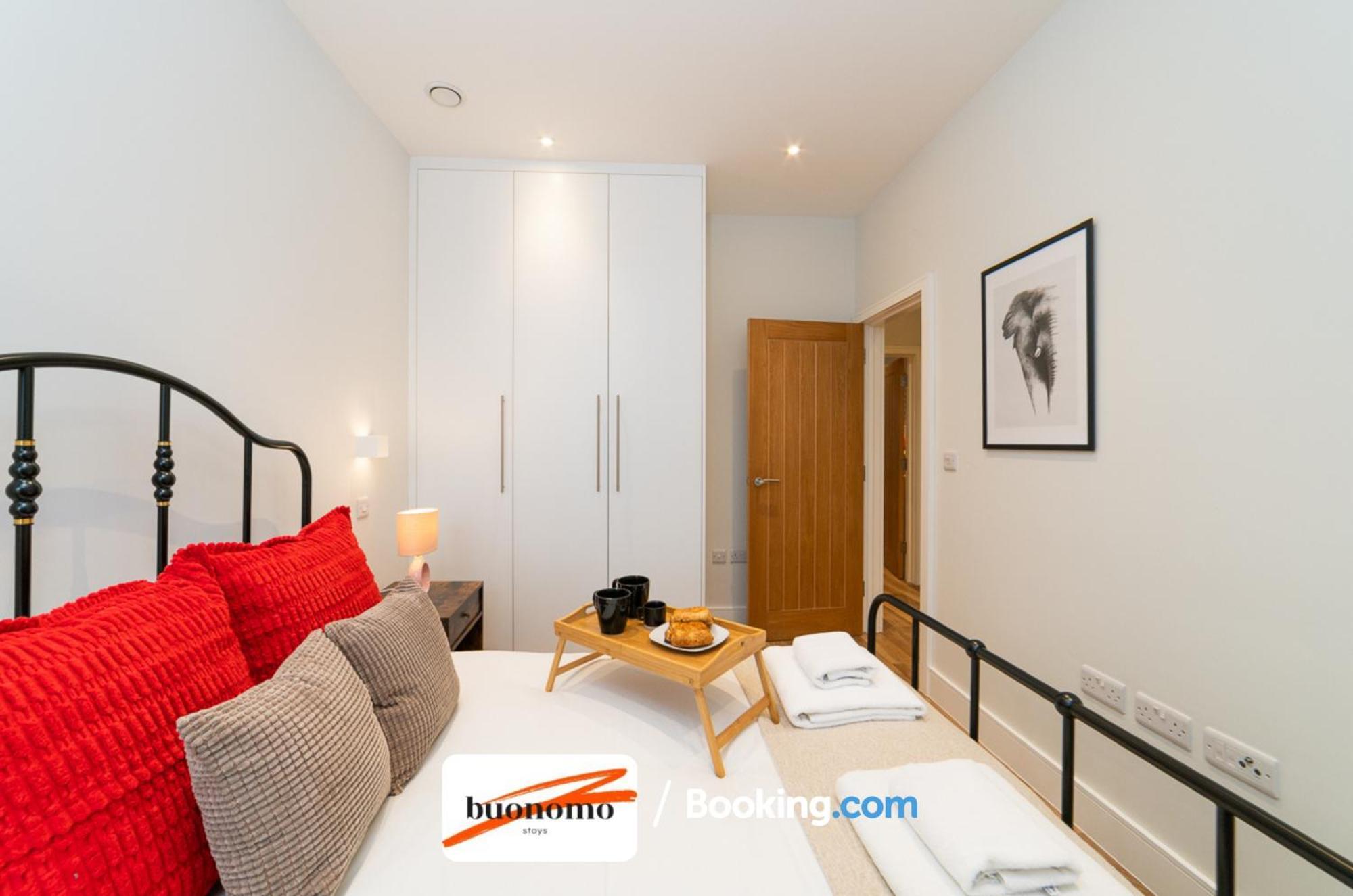 Two Bedroom Apartment At Buonomo Stays Short Lets & Serviced Accommodation Close To Wimbledon Tennis Courts 런던 외부 사진